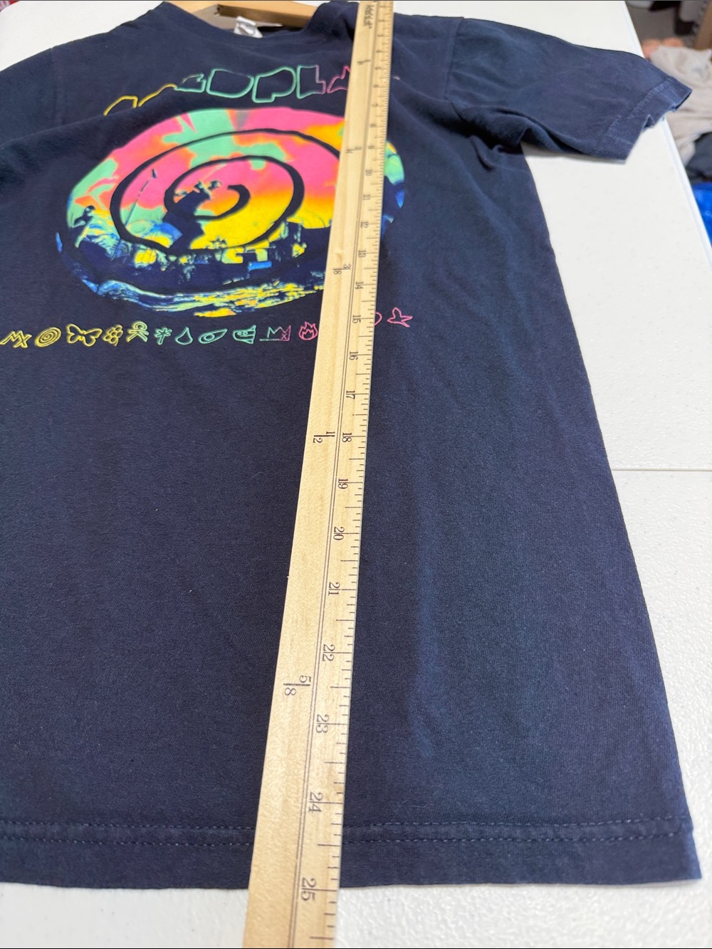 Coldplay 2012 Concert Black T-Shirt Size Small - Picture 5 of 5